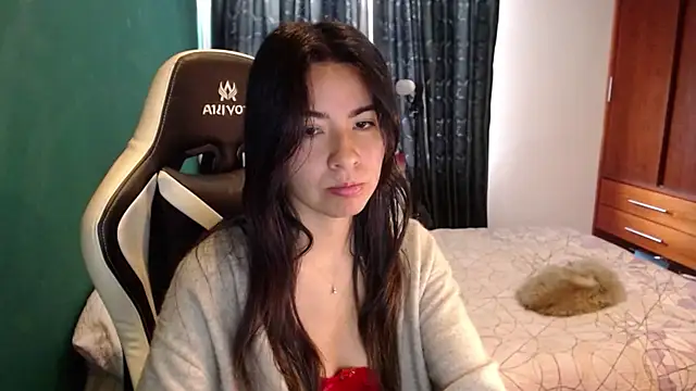 alice middlee online show from July 22, 3:04 pm