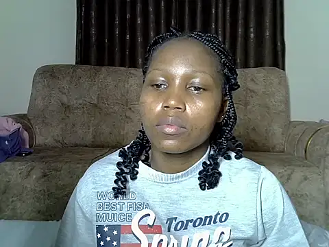 AurelAda online show from November 4, 11:15 pm