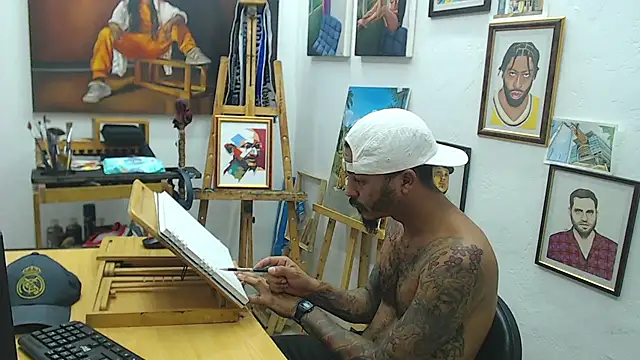 Snapshot of color_beat17 chatting on December 4, 7:01 pm color beat17 online show from December 4, 7:01 pm