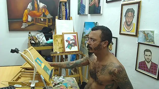 Snapshot of color_beat17 chatting on December 9, 8:44 pm color beat17 online show from December 9, 8:44 pm