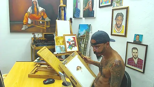 Snapshot of color_beat17 chatting on January 4, 9:31 pm color beat17 online show from January 4, 9:31 pm