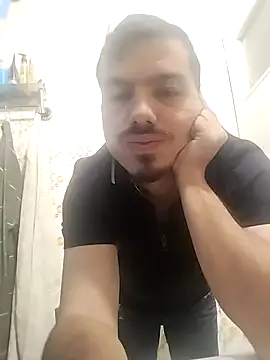 Snapshot of Tsabi chatting on May 6, 3:39 pm Tsabi online show from May 6, 3:39 pm