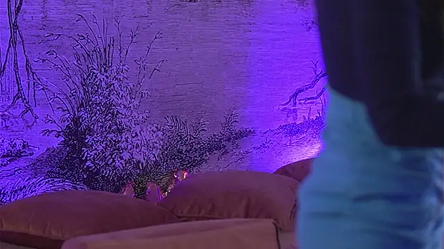 YamiraKim online show from December 1, 6:57 pm