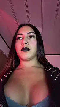 jesica  simpson online show from April 19, 11:29 pm