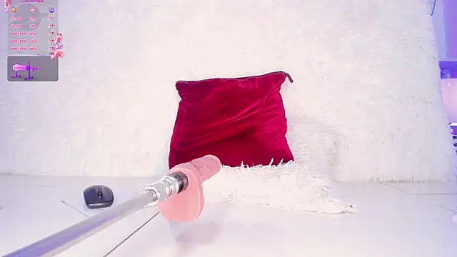 Snapshot of Jiggly__ chatting on December 12, 4:59 am Jiggly online show from December 12, 4:59 am