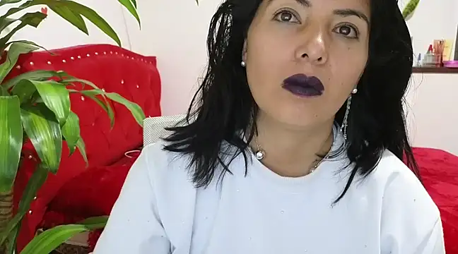 Mariana collins99 online show from March 12, 3:07 pm