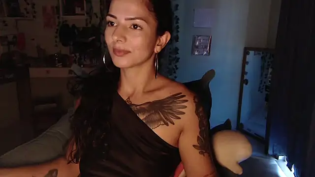 BeellyDance online show from April 4, 8:17 pm