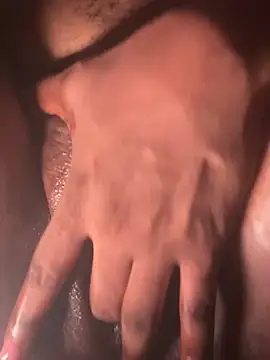 Snapshot of JuicyEve chatting on February 7, 9:48 pm JuicyEve online show from February 7, 9:48 pm