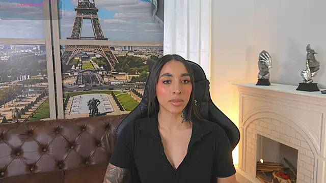 KAYLA BATISTA online show from June 20, 12:03 am
