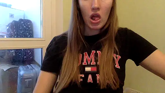 vanessa4you online show from January 28, 5:32 am