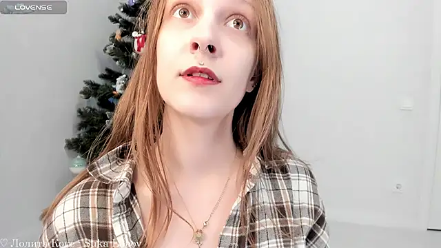 SolarAlice online show from December 4, 9:02 pm