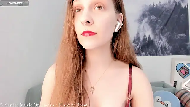 SolarAlice online show from March 19, 6:34 pm