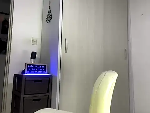 sebastiangrey06 online show from December 16, 6:51 am