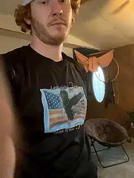 Snapshot of hottestcouplevaa chatting on December 5, 8:00 pm hottestcouplevaa online show from December 5, 8:00 pm