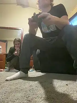 Snapshot of hottestcouplevaa chatting on December 22, 1:11 pm hottestcouplevaa online show from December 22, 1:11 pm