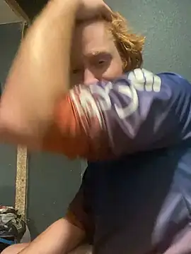 Snapshot of hottestcouplevaa chatting on December 28, 7:44 am hottestcouplevaa online show from December 28, 7:44 am