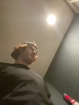 Snapshot of hottestcouplevaa chatting on January 14, 5:45 pm hottestcouplevaa online show from January 14, 5:45 pm