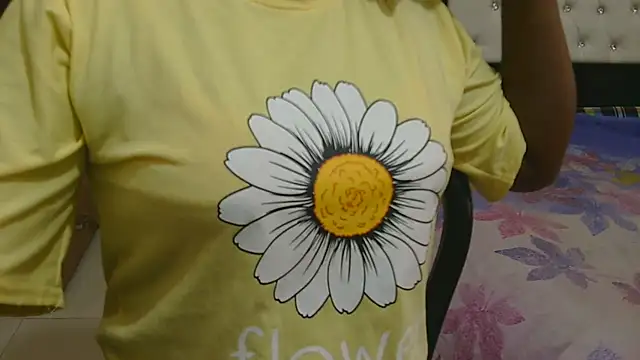 esita 1212 online show from April 18, 12:36 am