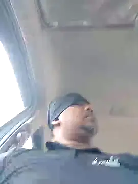 Dick 6inches online show from March 18, 6:03 am