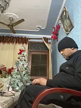 Dick 6inches online show from December 21, 3:41 pm