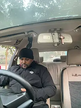 Dick 6inches online show from January 18, 12:09 pm