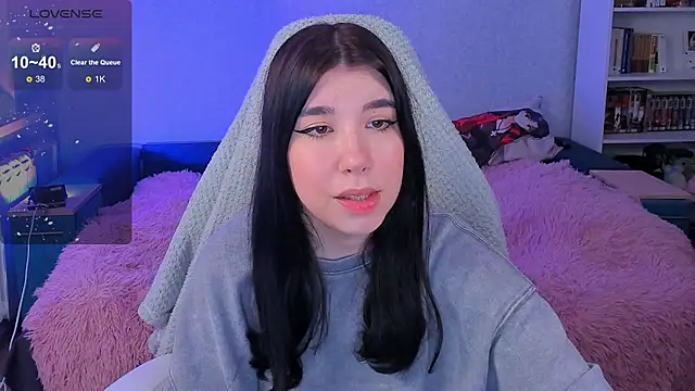 kellyharris online show from December 4, 3:10 pm