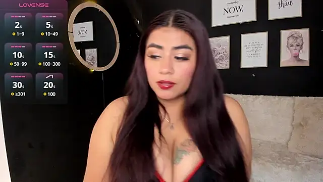 silvia lane online show from March 5, 4:24 am