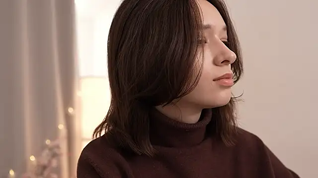 Snapshot of VivianLy_ chatting on February 21, 11:01 am VivianLy online show from February 21, 11:01 am