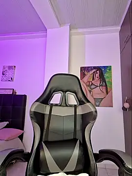 heyshaa online show from December 6, 9:46 pm