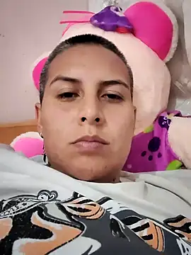 Snapshot of Yessi_rousse chatting on December 17, 6:56 am Yessi rousse online show from December 17, 6:56 am