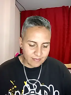 Snapshot of Yessi_rousse chatting on February 26, 5:09 am Yessi rousse online show from February 26, 5:09 am