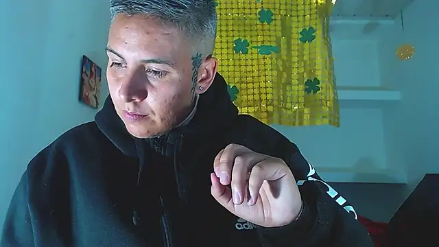 Snapshot of Yessi_rousse chatting on March 18, 3:53 pm Yessi rousse online show from March 18, 3:53 pm