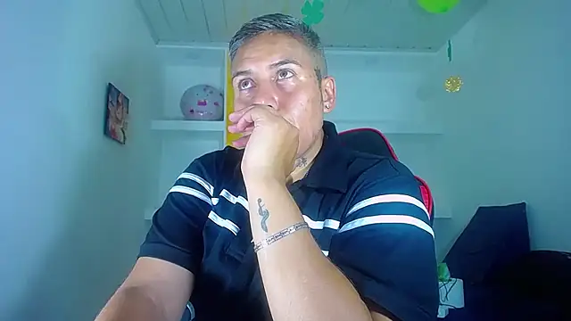 Snapshot of Yessi_rousse chatting on March 20, 10:54 am Yessi rousse online show from March 20, 10:54 am