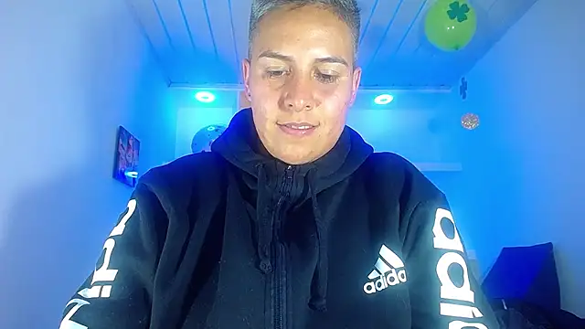 Snapshot of Yessi_rousse chatting on March 21, 9:56 pm Yessi rousse online show from March 21, 9:56 pm