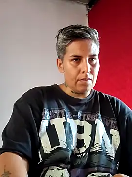 Snapshot of Yessi_rousse chatting on October 15, 5:57 pm Yessi rousse online show from October 15, 5:57 pm