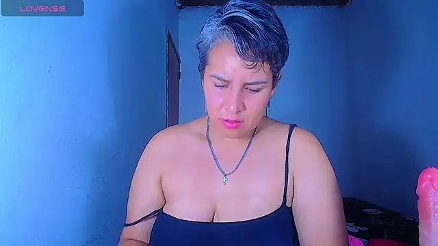 Yessi rousse online show from July 9, 2:43 pm