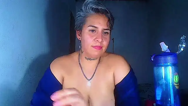 Yessi rousse online show from July 23, 1:58 am