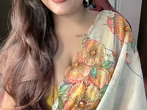 shanayaaa 1 online show from February 17, 6:47 pm