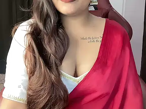 Snapshot of shanayaaa_1 chatting on June 24, 7:02 pm shanayaaa 1 online show from June 24, 7:02 pm