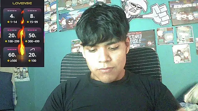 Snapshot of Valesh20 chatting on June 12, 11:57 pm Valesh20 online show from June 12, 11:57 pm