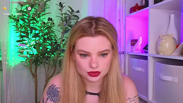 Hottie Jane online show from March 21, 4:51 pm