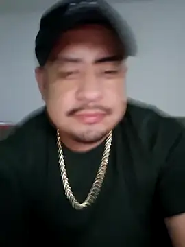 Snapshot of hungpenis210 chatting on September 11, 5:18 am hungpenis210 online show from September 11, 5:18 am