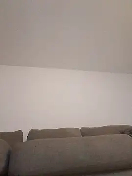 hungpenis210 online show from May 22, 10:32 am