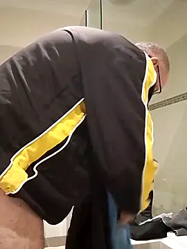 stiffandlubedxh online show from December 19, 9:22 pm