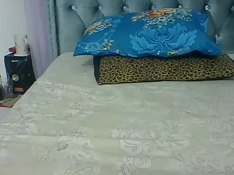 Sexy Chocolate Babe online show from December 8, 1:56 am