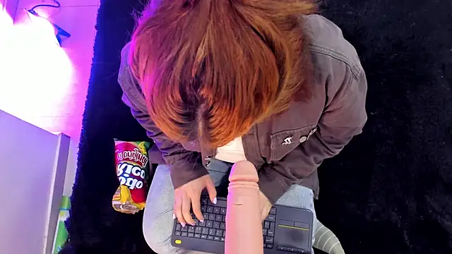 JulietaAlves online show from March 5, 11:17 am