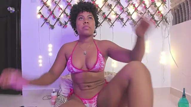 naughty ebonyy online show from April 20, 2:53 pm