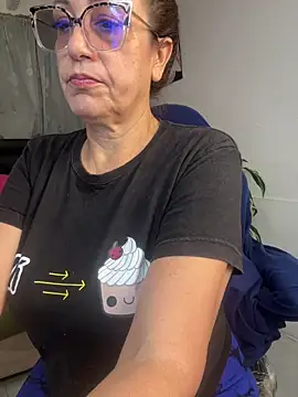 lonely shewolf online show from March 23, 7:18 pm