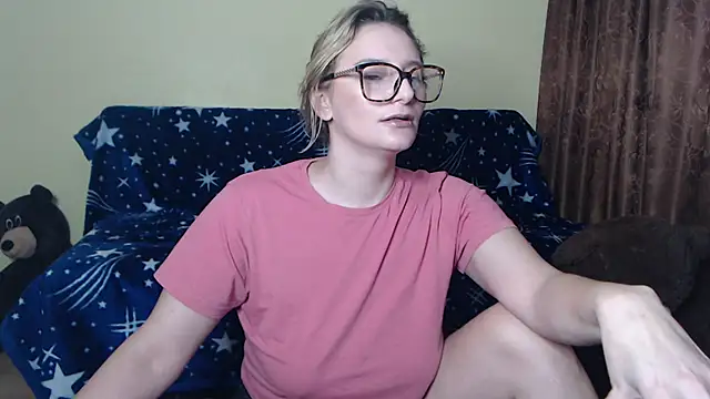 alicesweet21 online show from February 25, 5:19 am