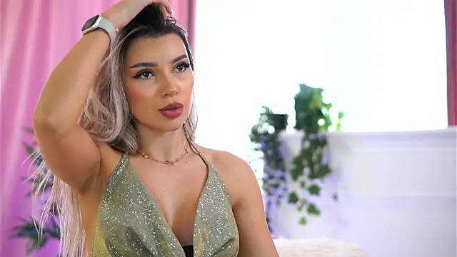 ArtTeasee online show from January 27, 1:52 pm